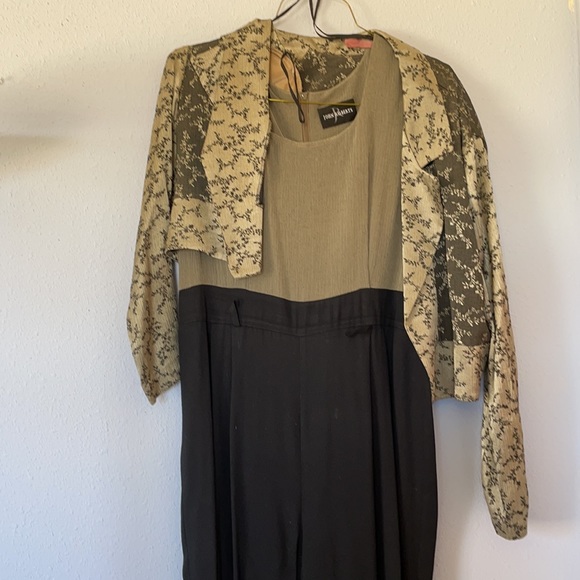 Jumpsuit - Picture 3 of 6